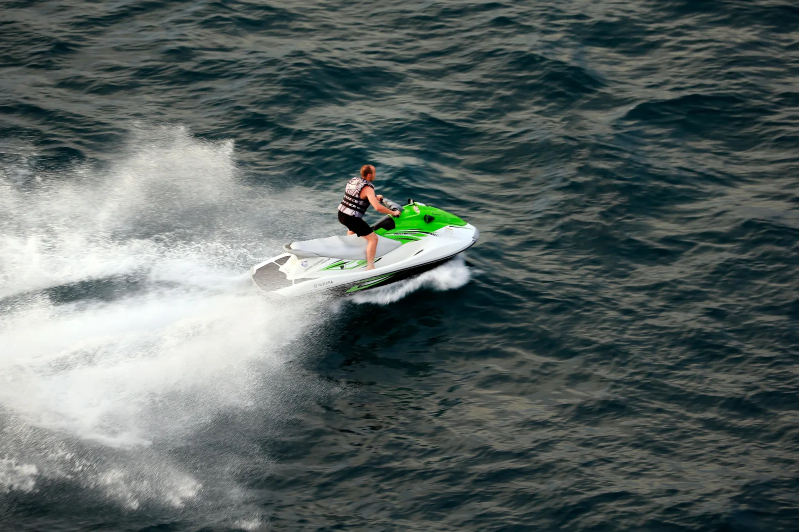 Jet Ski à Majorque : nos 12 meilleurs spots 2026 (zones, prix, permis & conseils)