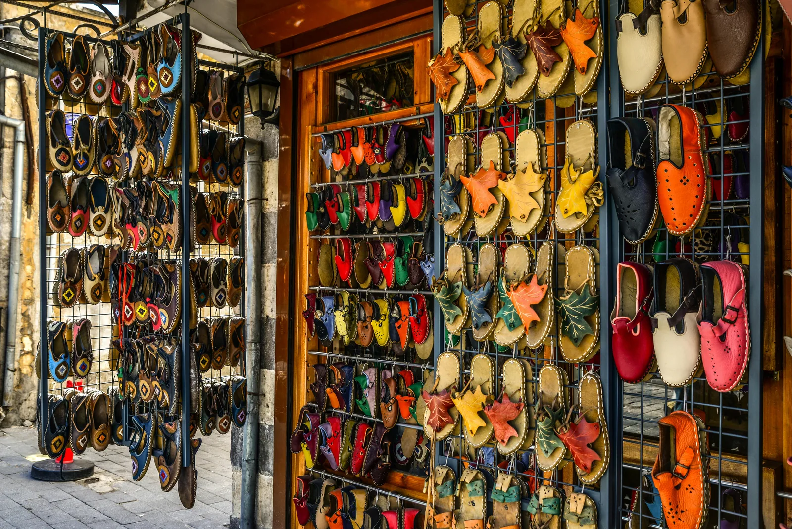 Marché d&rsquo;Inca : cuir Camper et ambiance locale au plus grand marché de Majorque