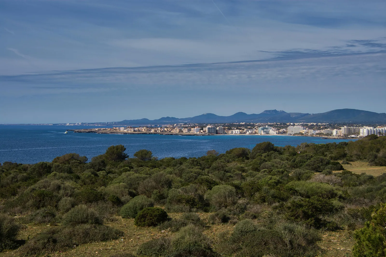 Santanyí, Majorque : marché, pierre dorée et criques secrètes – le guide d’une journée réussie