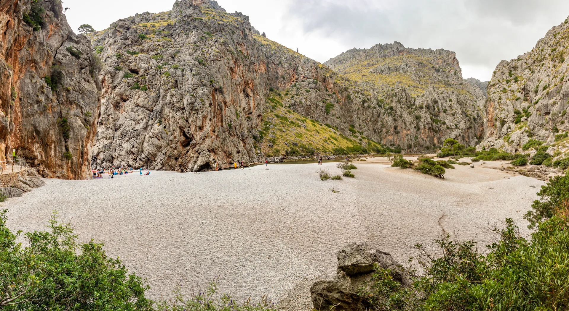 Sa Calobra : la route la plus folle de Majorque et sa plage cachée du Torrent de Pareis